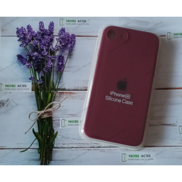 Силіконовий чохол iPhone 7 з мікрофіброю, матовий, бордового кольору.